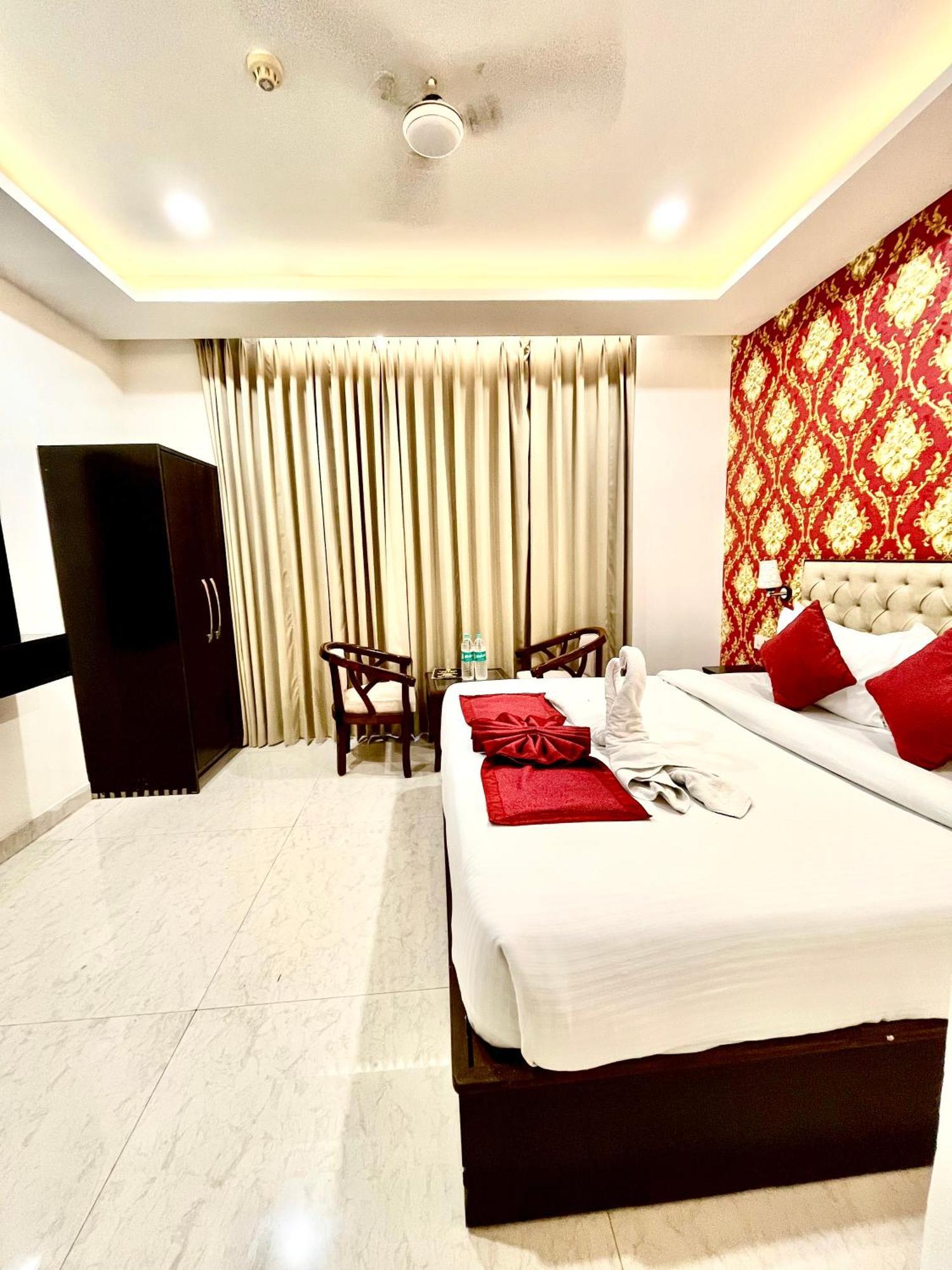 Hotel Northview Park By Lycoris !! Top Rated & Most Awarded Property In Tricity Zirakpur Exterior photo