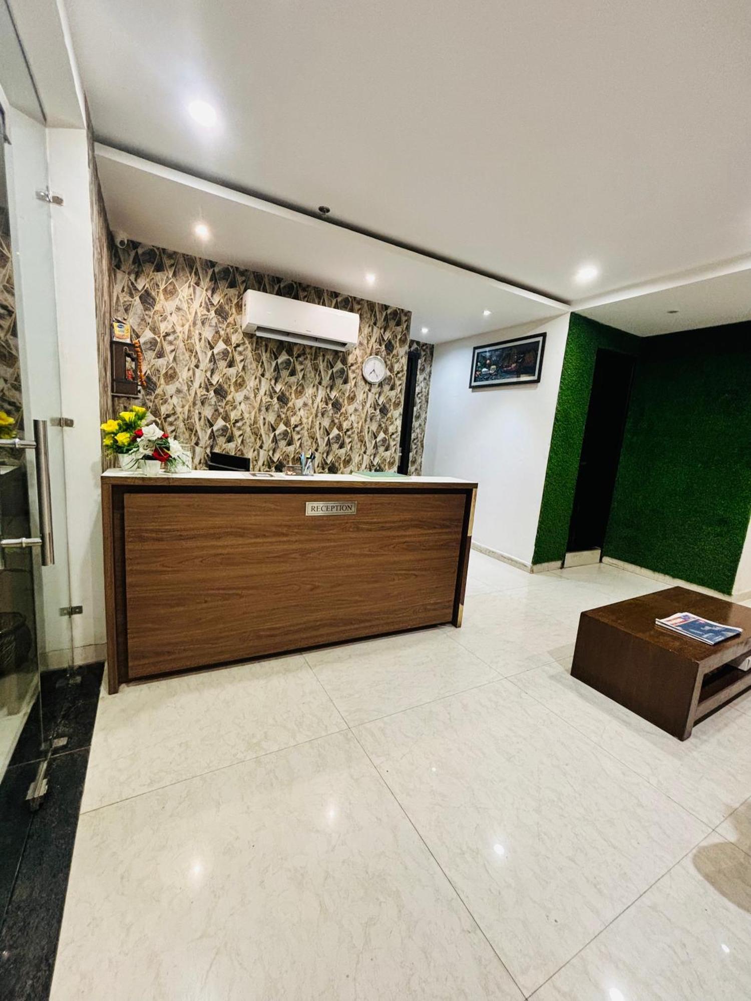 Hotel Northview Park By Lycoris !! Top Rated & Most Awarded Property In Tricity Zirakpur Exterior photo